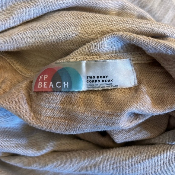 Free People Women's Cream Cocoon Cowl Pullover top - Picture 10 of 11